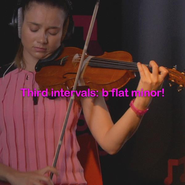 Lesson 104: Third intervals:b flat minor! - violino online, play violin online,   - tocar violin online, уроки игры на скрипке, Metodo Mirkovic - cours de violon en ligne, geige online lernen