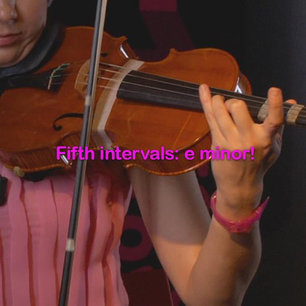 Lesson 130: Fifth intervals: e minor! - violino online, play violin online,   - tocar violin online, уроки игры на скрипке, Metodo Mirkovic - cours de violon en ligne, geige online lernen